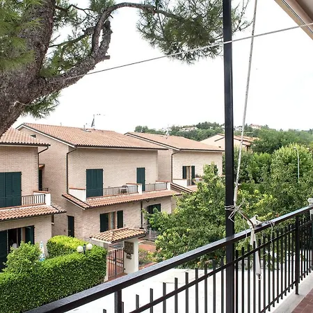 Apartment S208 - Sirolo, Ampio Trilocale In Centro Con Terrazzo Sirolo